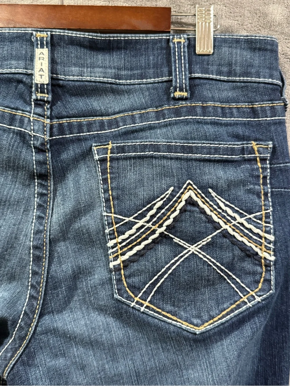 Ariat Denim Mid-Rise Bootcut Jeans Dark Wash Women’s Sz 33R Western Thick Stitch